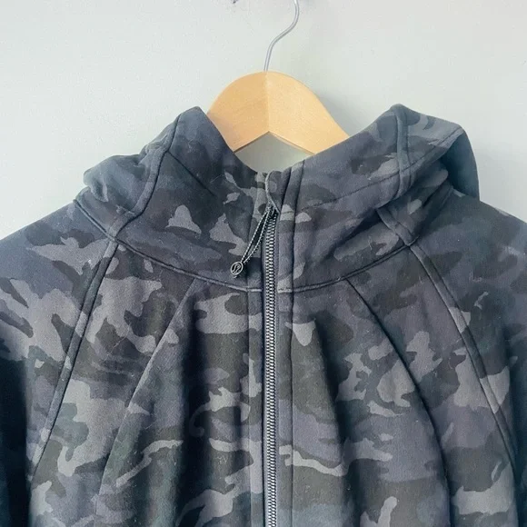 Lululemon Athletica Camo Hoodie - Black and Gray - Picture 2 of 9